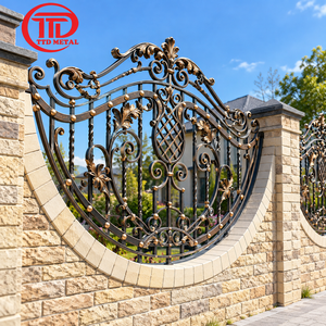 Cercas de Hierro Forjado Personalizadas con Recubrimiento de Polvo Negro para Piscinas Residenciales, Jardines Exteriores y Villas Elegantes - Product Image 2