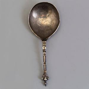 Cuchara de Boda Moderna Vintage con Asa Pequeña de la India, Ideal para Servir Comida en Mesa de Cocina, Fiestas y Cenas Elegantes - Product Image 1