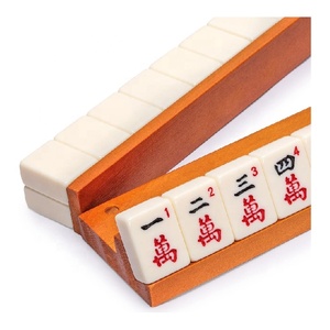 Bastidores de Mahjong Bastidores de juego de Mahjong de madera de pino con empujadores incorporados - Product Image 2