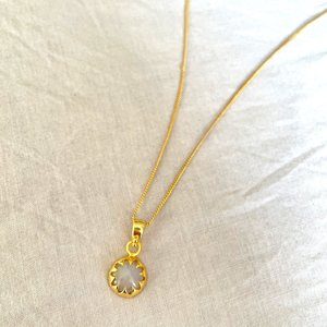 Moonstone Pendant Dainty Necklace Sterling Silver Gold Plated Jewelry <b>Rainbow</b> Moonstone Handmade Wholesale Supplier - Product Image 3