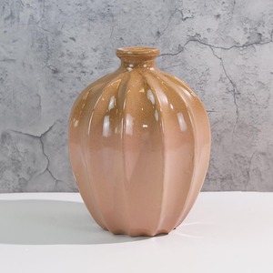 Jarrón de Cerámica Asiática Rústica Zen, Hecho a Mano, Ecológico, con Diseño Acanalado, para Decoración del Hogar con Flores y Plantas de Interior - Product Image 3