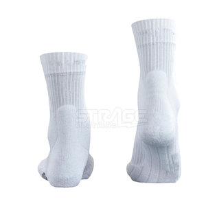 Chaussettes de football athlétiques respirantes en textile extensible, ajustement confortable, séchage rapide - Product Image 2