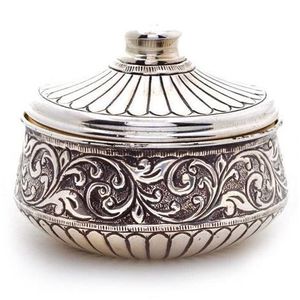 Caja Decorativa de Latón y Cobre Sindhur Dibbi para Ceremonias Religiosas - Product Image 3