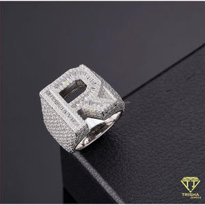 Anillo de plata 925 con diamante cultivado en laboratorio, letra R, joyería brillante para compradores mayoristas - Product Image 2
