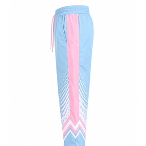 Ensemble de survêtement streetwear deux pièces pour le sport et la course, comprenant une veste coupe-vent réfléchissante en nylon froissé et un pantalon de jogging - Product Image 6