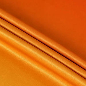 ชุดยูนิฟอร์มฟุตบอลสั่งทำขายส่ง ระบายอากาศได้ดี น้ำหนักเบา ผลิตจากโพลีเอสเตอร์ 100% มีหลายขนาด สี และแบบให้เลือกสำหรับโรงเรียน - Product Image 6