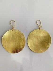 Nouveauté 2025 Boucles d'oreilles en laiton extra larges de qualité supérieure modernes et mignonnes plaquées or polies à prix de gros - Product Image 4