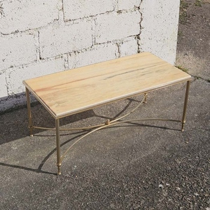 Table basse rectangulaire de luxe en laiton, design nouveau, plateau en parchemin de qualité supérieure. - Product Image 2