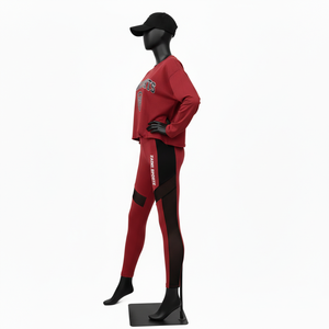 Conjunto de camiseta y leggings de algodón y poliéster premium para mujer, 280 GSM, rojo, negro, con panel de malla y logotipo personalizado. - Product Image 4