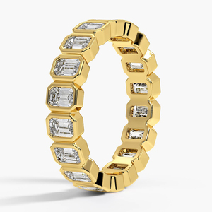 Anillo de Diamantes con Corte Esmeralda y Engaste Completo en Bisel - Product Image 1