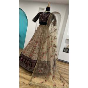 Lehenga Choli de Boda Beige de Diseñador FB en Poliéster con Trabajo de Hilo de Lentejuelas Dori - Product Image 6