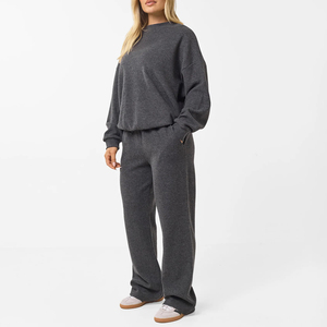 Ensemble de survêtement sportif décontracté pour femmes, ensemble élégant en deux pièces pour l'entraînement, les voyages et le quotidien - Product Image 1