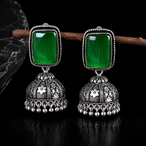 Pendientes Jhumka de Plata Oxidada Antigua con Piedra Ojo de Gato Verde, Hechos a Mano, Estilo Étnico Vintage, Colgantes para Mujer, Joyería al por Mayor - Product Image 3