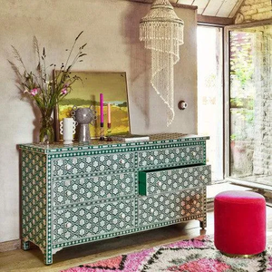 Mueble Artesanal con Incrustaciones de Hueso, Armario de Almacenamiento de Madera con Diseño de Mosaico Geométrico - Product Image 1