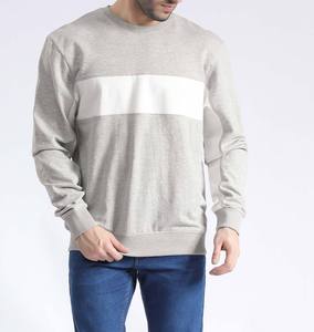 เสื้อสเวตเชิ้ตคอกลมผู้ชายแบบขายส่ง OEM ผลิตจากผ้าฝ้าย 100% ให้ความอบอุ่น สวมใส่สบาย ทันสมัย ระบายอากาศได้ดี เหมาะสำหรับทุกฤดูกาล - Product Image 4