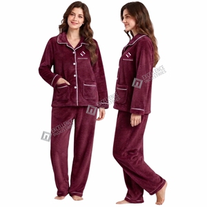 Conjunto de Pijama de Forro Polar para Mujer, Cálido y Acogedor, de Dos Piezas, Manga Larga, Transpirable, Ecológico, con Logotipo Frontal, Ropa de Dormir de Alta Calidad - Product Image 5
