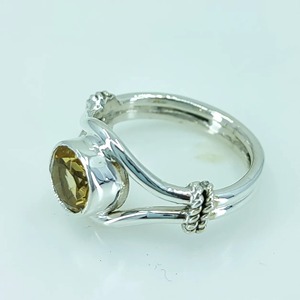 Anillo Boho Hecho a Mano de Plata de Ley 925 con Citrino Redondo, Joyería con Piedra de Nacimiento de Noviembre, Regalo Perfecto para su Cumpleaños o Aniversario - Product Image 3