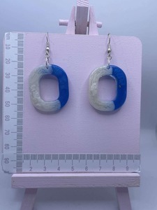 Handmade Designer <b>Resin</b> <b>Crafts</b> Earrings Luxury Finish Artistic Craftsmanship Fashion Styling Durable Fashion Accessories - Product Image 4