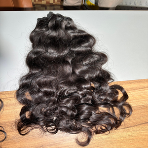 Extensions de cheveux à ondulation naturelle directement de l'usine, fournisseur indien, cheveux vierges non traités, extensions de cheveux au prix le plus bas - Product Image 4