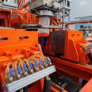 เครื่องขึ้นรูปพลาสติกแบบอัดรีดเป่าลมอัตโนมัติ สำหรับผลิตถัง HDPE PP บาร์เรล เจอร์รี่แคน และภาชนะต่างๆ - Product Image 6