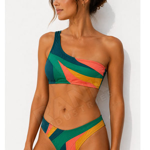 Ensemble de maillots de bain pour femmes, fabrication pakistanaise, séchage rapide, respirant, entièrement personnalisable, faible MOQ, ensemble de bikinis pour femmes - Product Image 3