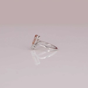 Anillo de compromiso de diamante cultivado en laboratorio de corte redondo de oro amarillo de 10 quilates para mujeres y hombres - Product Image 2