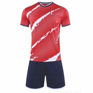 Conjunto de Camiseta de Fútbol a Rayas Rojas y Blancas para Hombre, Manga Corta, Cuello en V, Poliéster que Absorbe la Humedad, Ropa Deportiva para Todas las Temporadas - Product Image 1