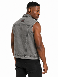 Gilet en jean pour homme 2026, confectionné en denim robuste, coupe sans manches élégante, poches pratiques et ajustement confortable, gilets en jean décontractés - Product Image 4