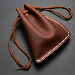 Bolsa de Dados de Cuero Hecha a Mano, Forma Cuadrada, Cierre con Cordón, Estilo Minimalista, para Guardar Dados, Uso Adulto - Product Image 6