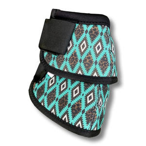 Botas de Protección para Caballos de Alta Calidad, Botas de Campana para Caballos, Ideales para Entrenamiento de Equitación, Diseño Impreso y Todos los Colores Disponibles - Product Image 6