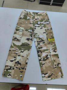 Conjunto de Chándal de Cuero Personalizado para Hombre, Pantalones Cortavientos con Logotipo Reflectante, Dos Piezas, Estilo Urbano Vintage Impermeable - Product Image 6