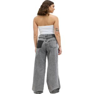 Jeans Vintage para Mujer 2025 OEM, Pantalones Casuales de Corte Regular, Estilo Urbano, Elásticos, de Tiro Medio, Acampanados y Transpirables - Product Image 2