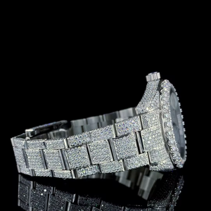 Elegante Reloj de Mujer de Acero Inoxidable con Cuarzo y Moissanita, Diseño Delgado, Cristal, Detalles Brillantes y Acabado Liso - Product Image 6