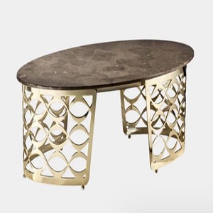 Table basse ovale moderne avec plateau en marbre et structure en laiton, design contemporain, meubles de salon - Product Image 2