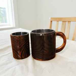 Taza de madera de pino quemada hecha a mano de primera calidad con vaso de acero inoxidable, taza rústica de madera para beber a precio económico. - Product Image 1