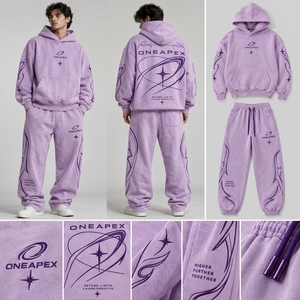 Ensemble de survêtement pour homme, violet, coupe oversize, en coton épais, avec sweat à capuche et pantalon de jogging, style streetwear, personnalisable avec marque privée - Product Image 3