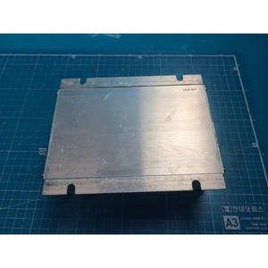 Vanne de régulation à pendule motorisée VAT PM-6 650PM-24PM-ABM1/0062, utilisée telle qu'elle est, pièces d'équipement semi-conducteur d'occasion - Product Image 1