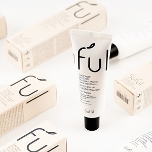 [Dragon Republic] Crème solaire à l'oxyde de zinc coréenne végane biologique à base de plantes, toucher sec, sans danger pour les récifs, pour le visage et le corps - Product Image 3