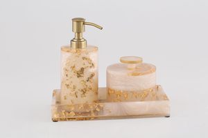 ชุดอุปกรณ์ห้องน้ำเคลือบเรซิ่นสีทองแบบนานาชาติ 3 ชิ้น พร้อมที่จ่ายสบู่เหลว โถเก็บของ และถาด ขนาด 23 x 12 x 20 ซม. - Product Image 2