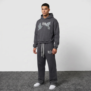 Ensemble sweat à capuche et pantalon de survêtement en strass graphiques de qualité supérieure, survêtement en strass thermocollés, coupe décontractée, ensemble unisexe en strass - Product Image 1