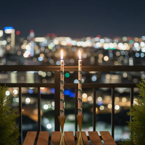 Velas Cónicas de Cera Hechas a Mano con Diseño Floral Pastel, Elegantes para Decoración de Mesa y Hogar (Juego de 2) para San Valentín, Navidad, Pascua - Product Image 2