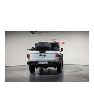 Jeep Gladiator Rubicon 2023, 3.6 Automático, Euro V, Asientos de Cuero, Volante a la Izquierda, 15,424 km, con Cámara Trasera - Product Image 3