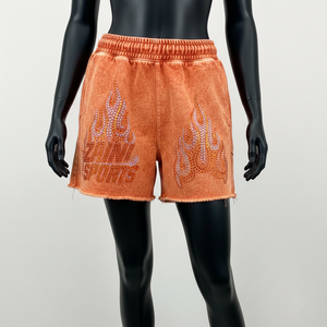 Pantalones Cortos Deportivos de Felpa de Algodón Premium de 320 GSM, Lavado Ácido, Color Naranja Óxido, con Logotipo de Llama con Pedrería Hotfix - Product Image 5