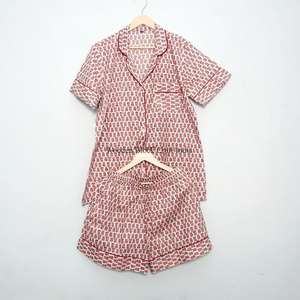 Conjunto de Pijama Corto de Verano para Mujer, Estampado a Mano, Algodón, Ropa de Dormir Suave con Característica Térmica, Hecho a Mano para Mujeres - Product Image 6