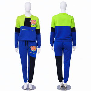 Conjunto Deportivo de 2 Piezas para Mujer, Personalizado, Bordado, de Invierno, Sudadera y Pantalones Jogger Largos, con Parches, Estilo Casual - Product Image 1