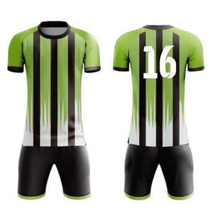 ชุดยูนิฟอร์มฟุตบอลออกแบบเองสำหรับผู้ชาย พิมพ์ลายดิจิทัล โพลีเอสเตอร์ 100% ระบายอากาศได้ดี แห้งเร็ว เป็นมิตรกับสิ่งแวดล้อม - Product Image 5