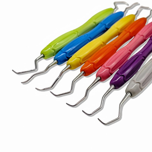 Curette Gracey professionnelle pour l'entretien de la surface radiculaire et les tâches cliniques – Curette Gracey de qualité supérieure - Product Image 2