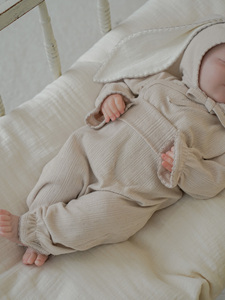 Conjunto de Envoltura para Recién Nacido Dear Cotton – Top y Pantalones Cortos para Bebé - Product Image 5