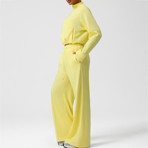 Ensemble deux pièces pour femmes, veste zippée ample et pantalon à jambes larges, pour le sport, le yoga et les activités physiques, idéal pour l'automne - Product Image 2