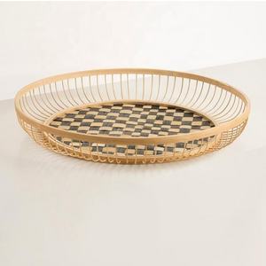 Bandeja Redonda Decorativa de Bambú Natural Tejido de Vietnam, con Diseño Negro y Natural, Venta al por Mayor - Product Image 3